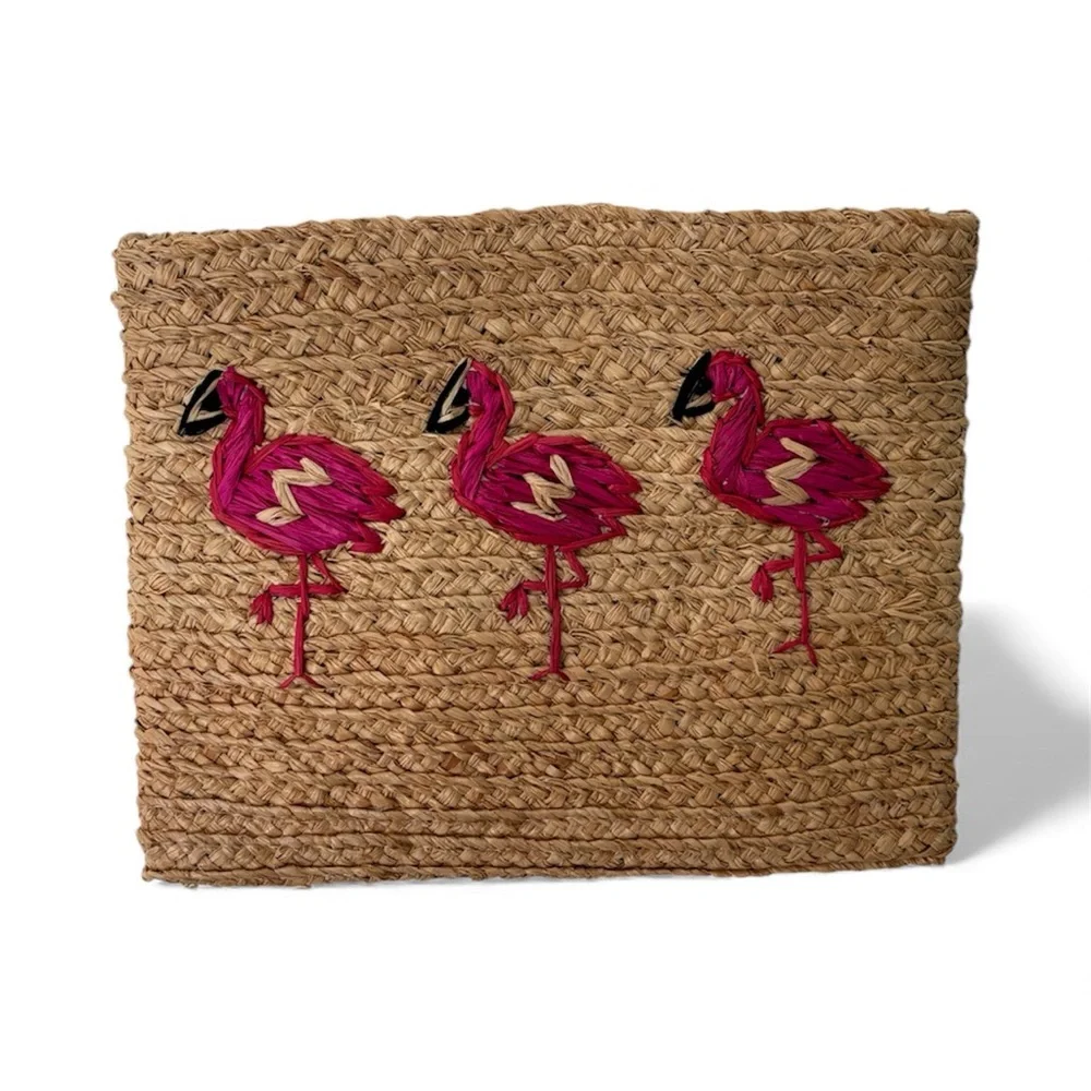 Buji Baha Raffia Flamingo Clutch NWOT Whimsical Pink Birds Magnetic Snap Closure